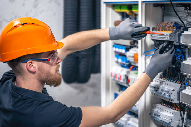Best Affordable Emergency Electrician  in New Holland, PA